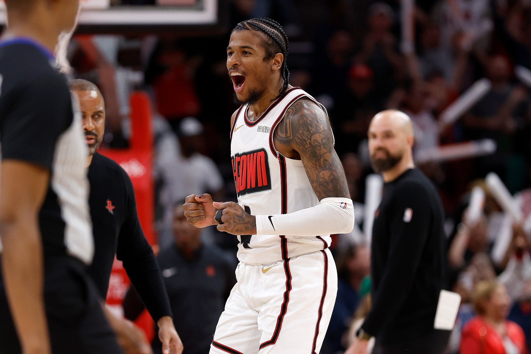 乌度卡：杰伦-格林打满一整节比赛不成问题 但其他球员必须站出来