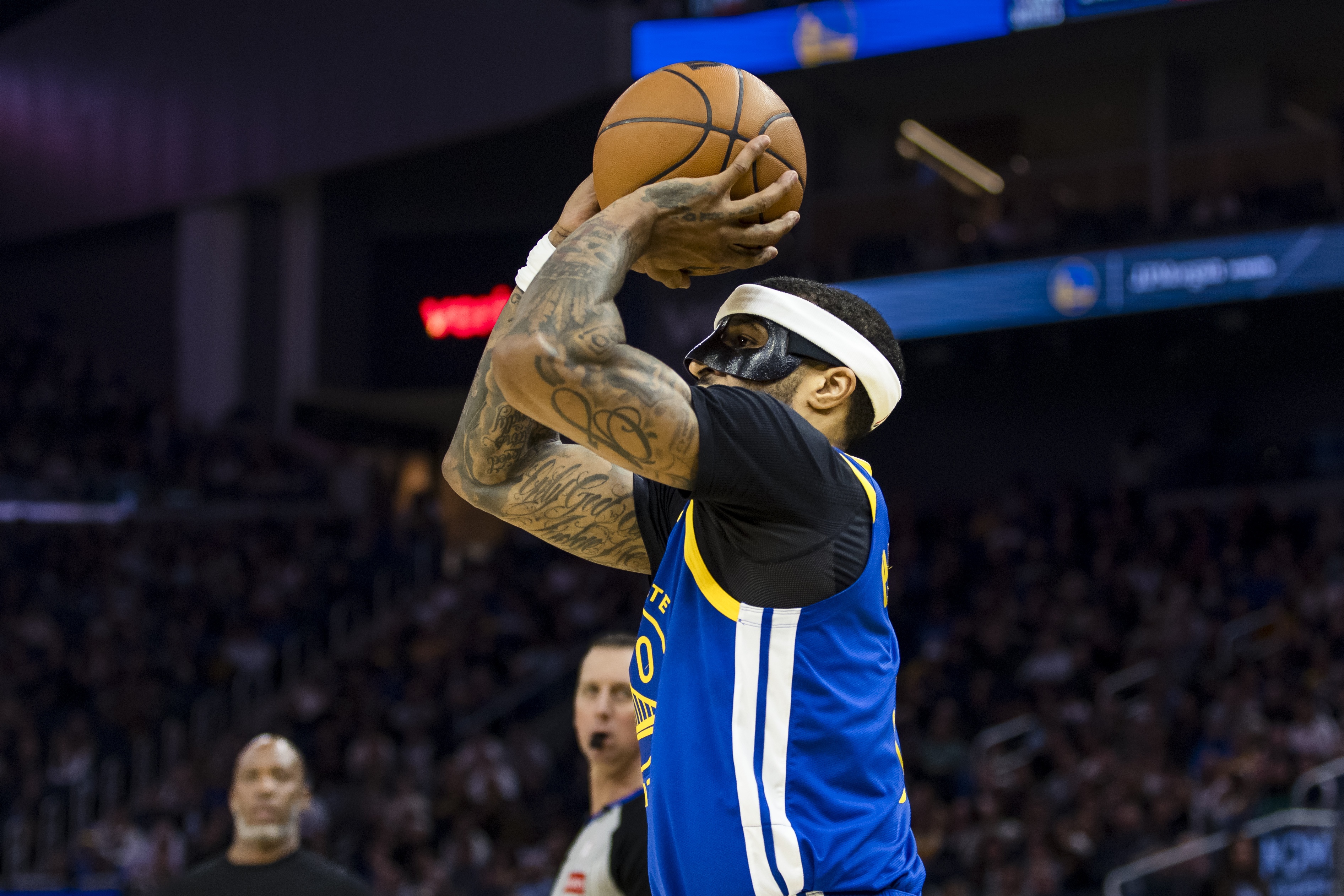 科尔：范弗里特还是打得很出色 所以会重新评估小佩顿首发的决定