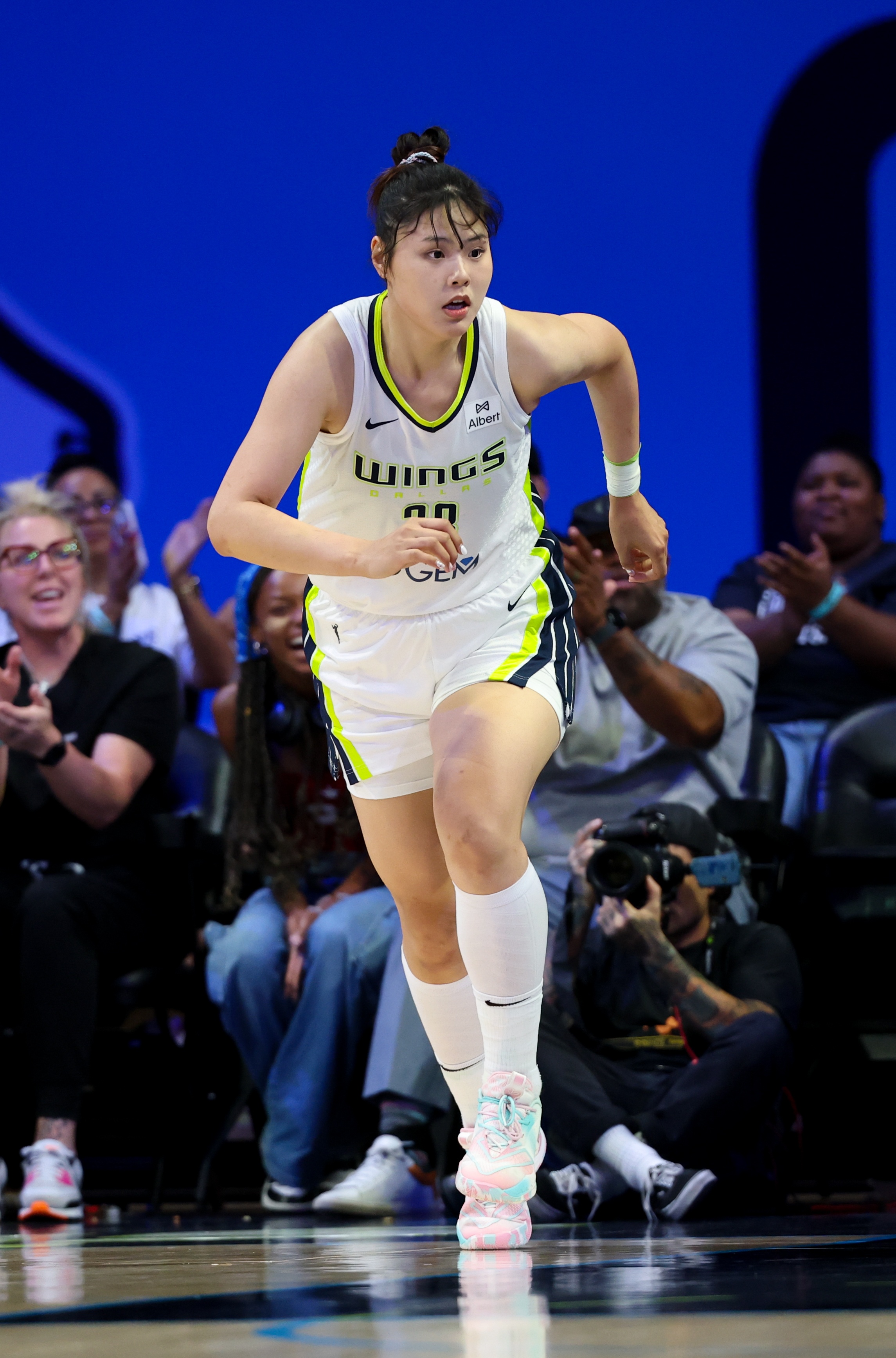 李月汝：希望像姚明一样 让大家知道中国球员也能有所作为