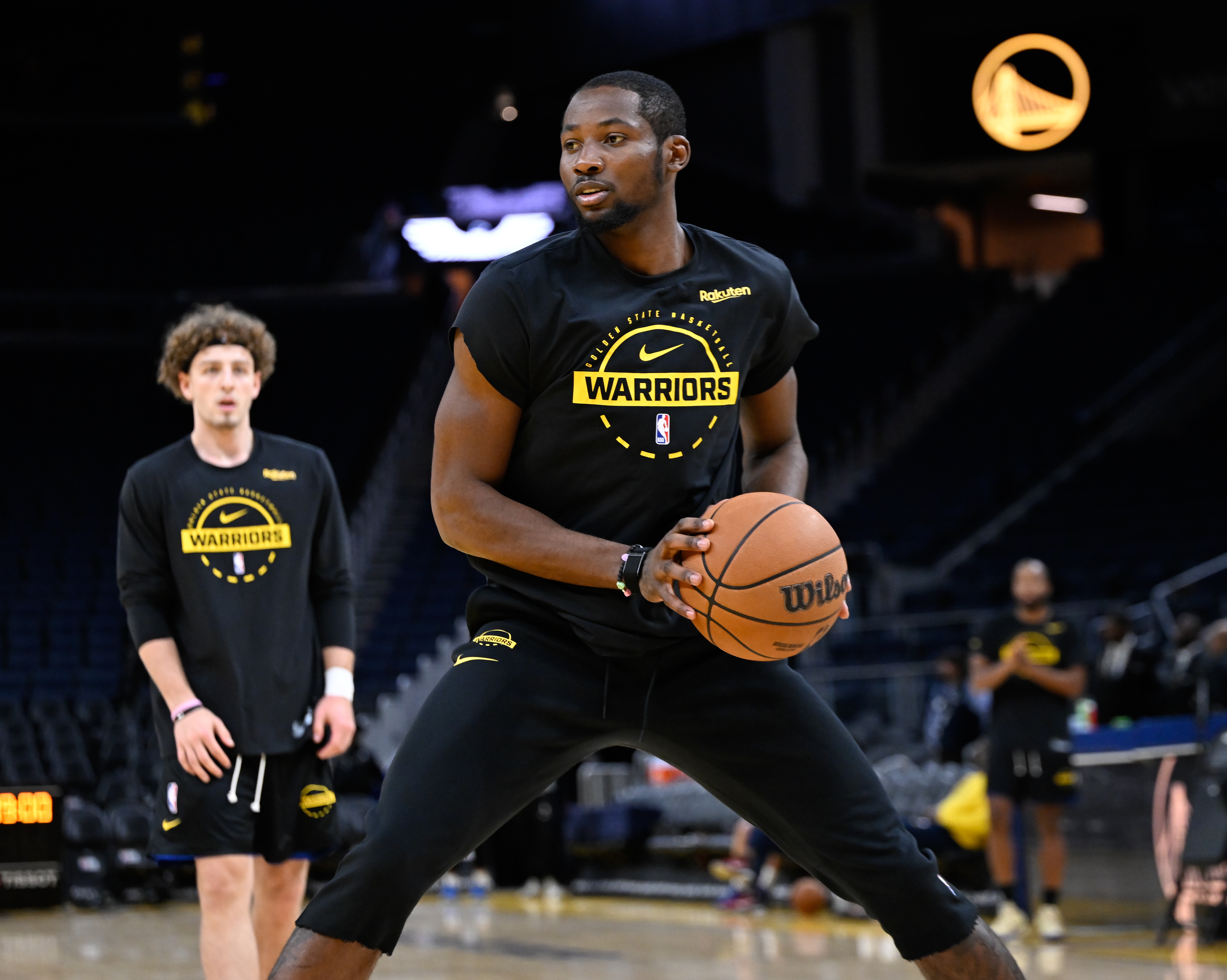 名记:很多球队的所谓非卖品 在字母面前都不再是非卖品